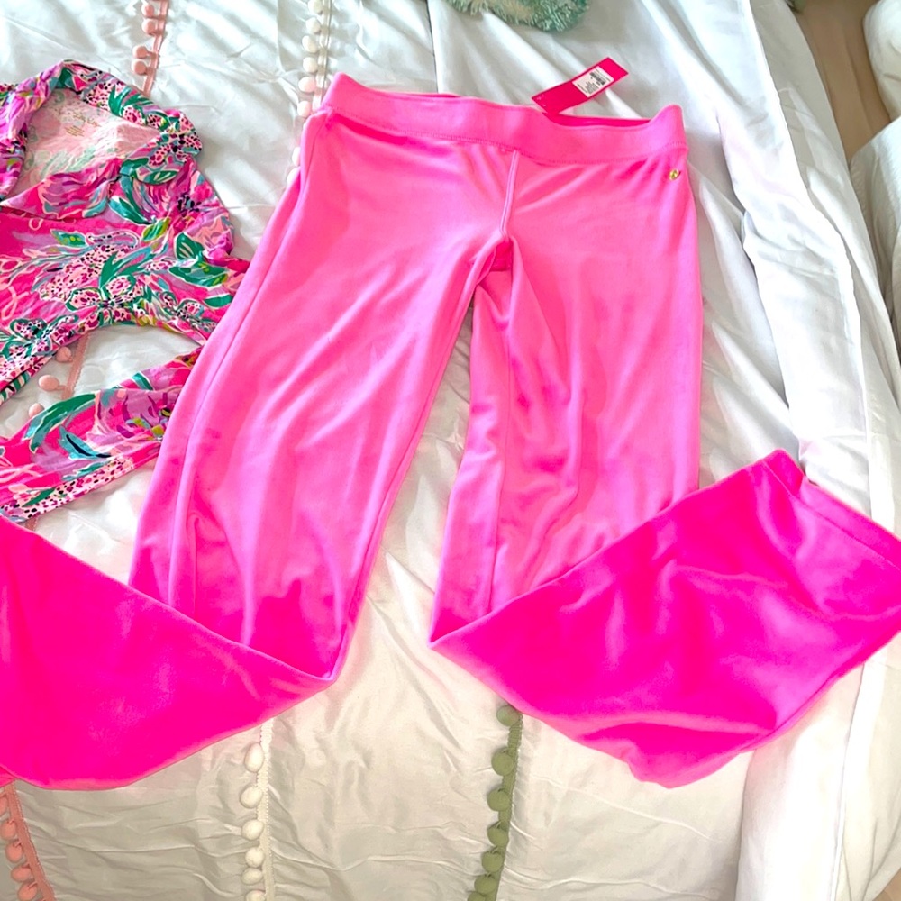 Lilly Pulitzer Dorsey Velour Pants Plumeria Pink M - Picture 2 of 5